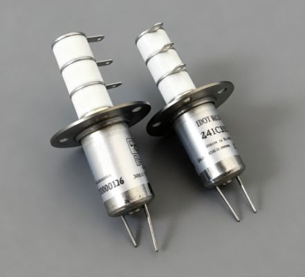 comprar Corriente de alto voltaje del voltaje de funcionamiento de la retransmisión DC5KV del vacío del pequeño volumen 30A online manufacture